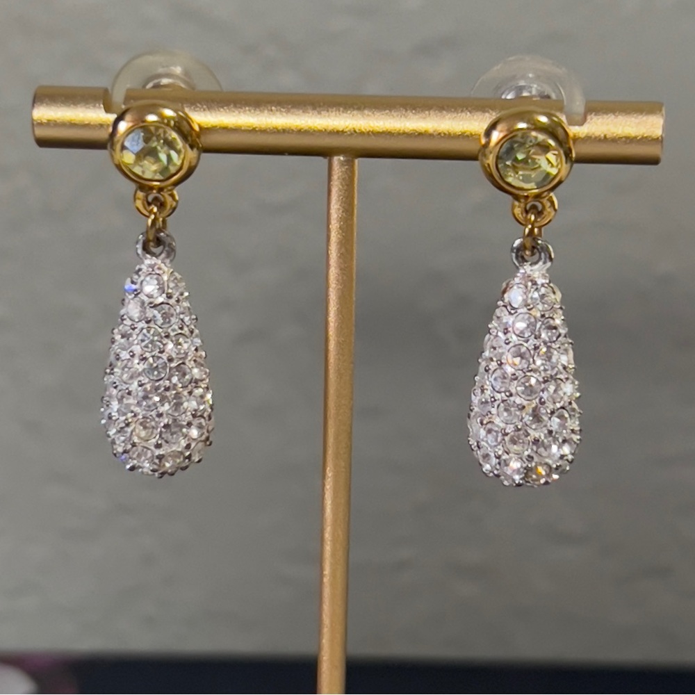 Beautiful women’s earrings - Picture 4 of 5